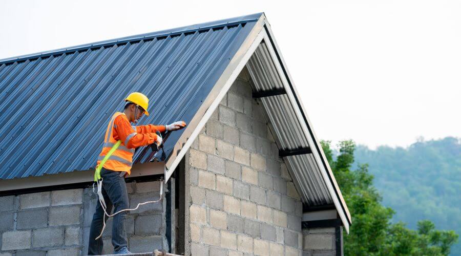 Professional gutter cleaning in Union Star, KY